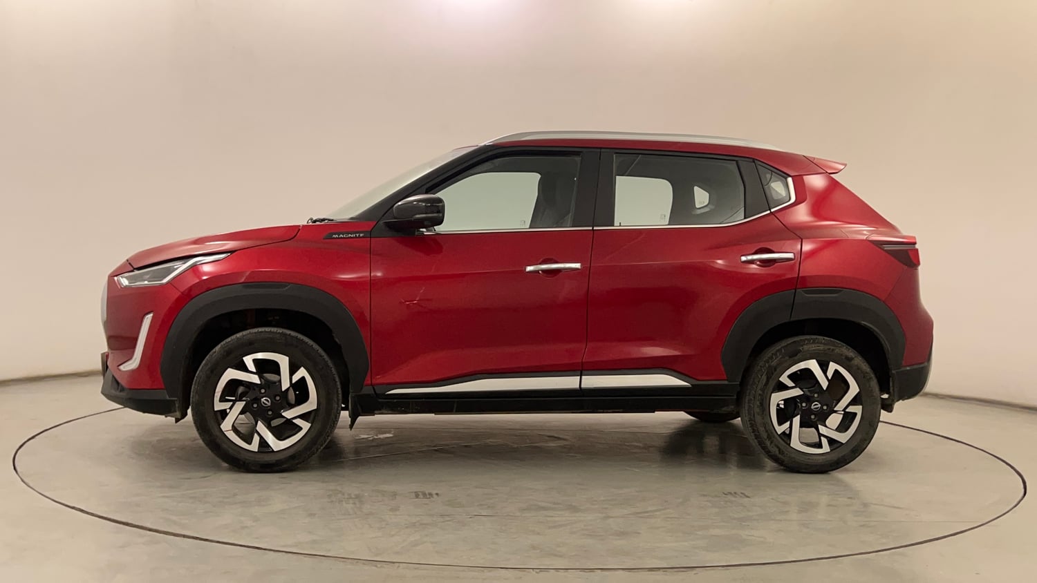 Used 2023 Nissan Magnite XV Premium Petrol Manual exterior LEFT SIDE VIEW