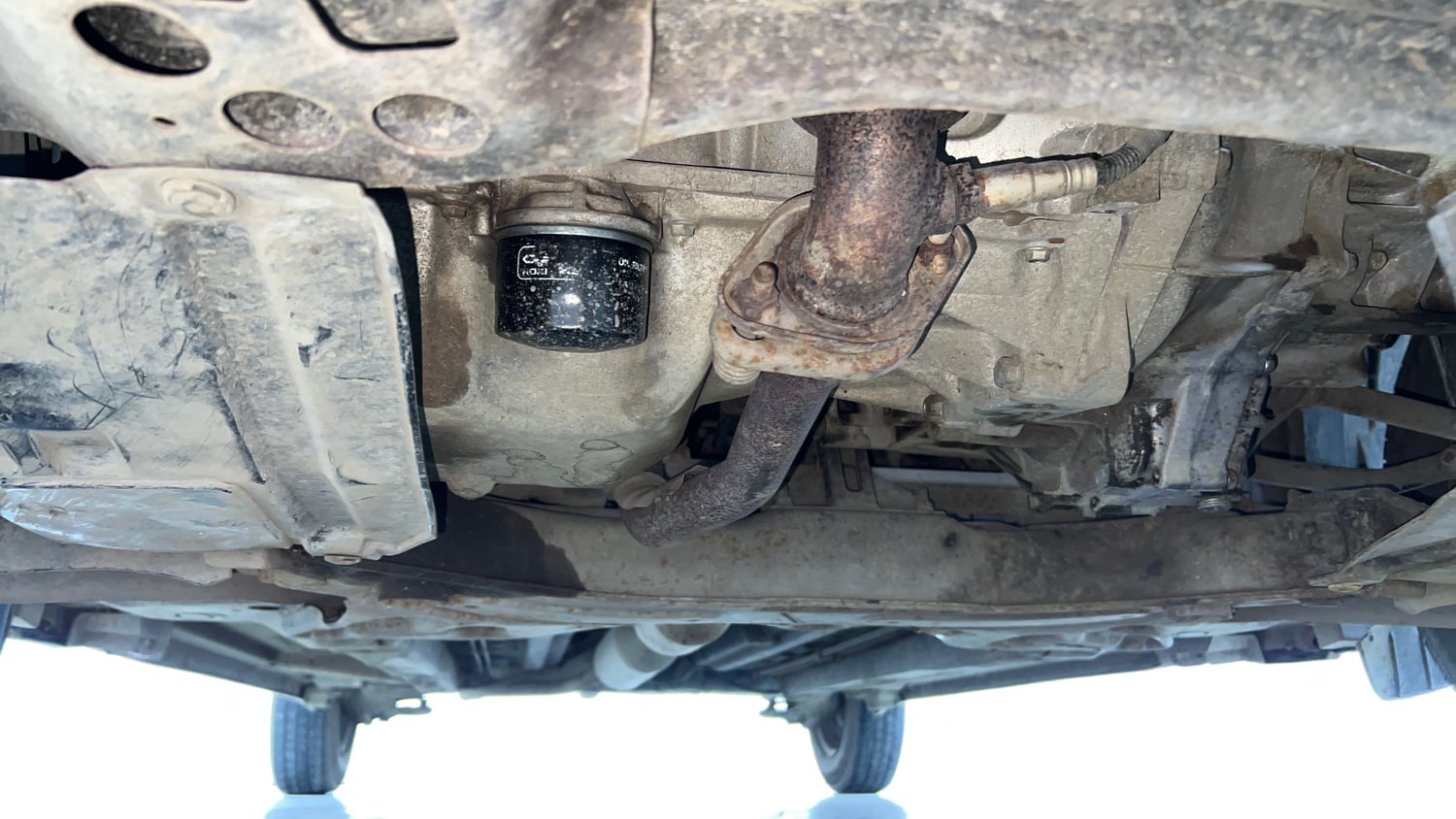 Used 2014 Maruti Suzuki Swift Dzire LXI Petrol Manual extra FRONT LEFT UNDERBODY VIEW