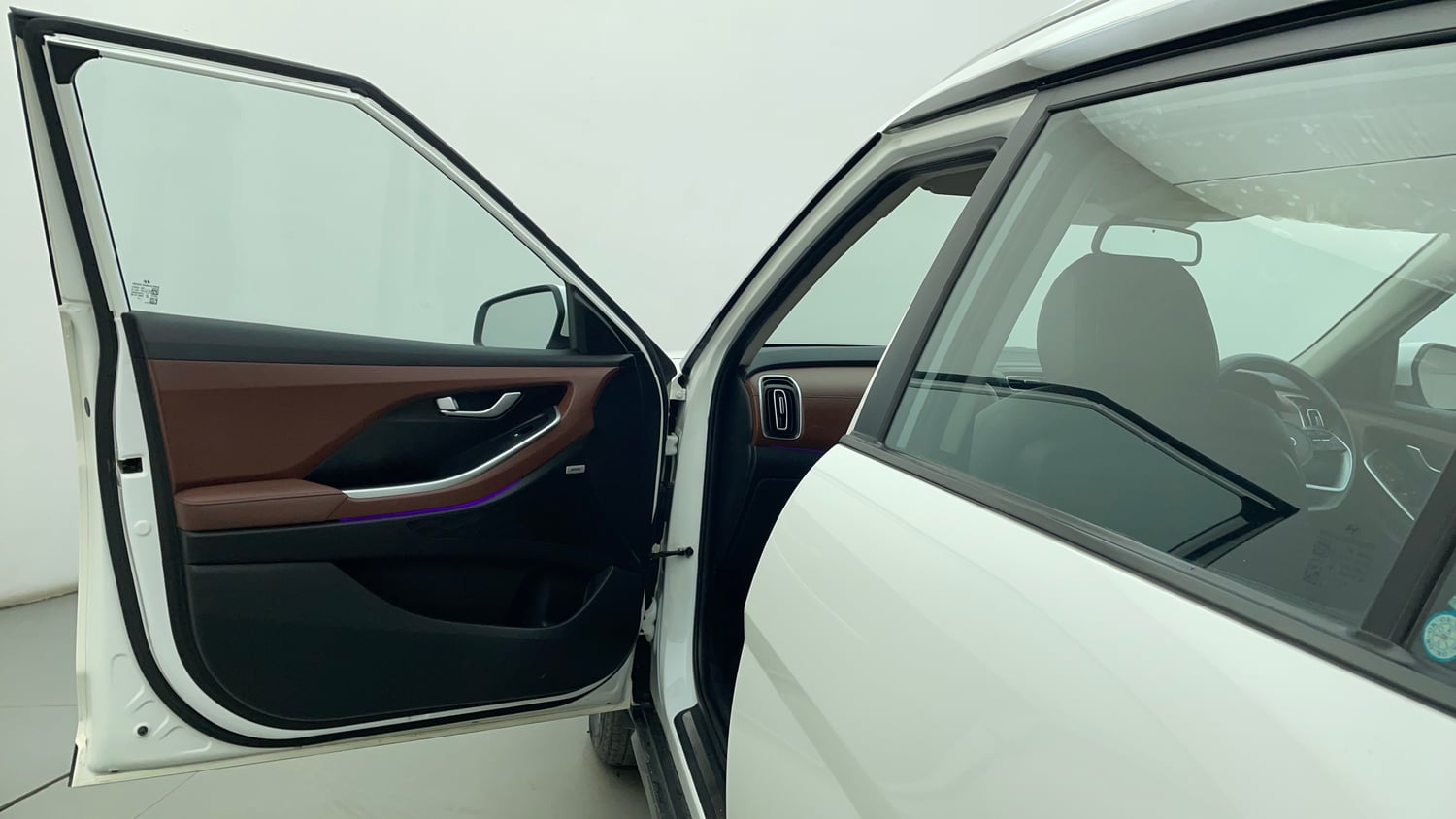 Used 2022 Hyundai Alcazar Signature 6 STR 2.0 Petrol Petrol Manual interior LEFT FRONT DOOR OPEN VIEW