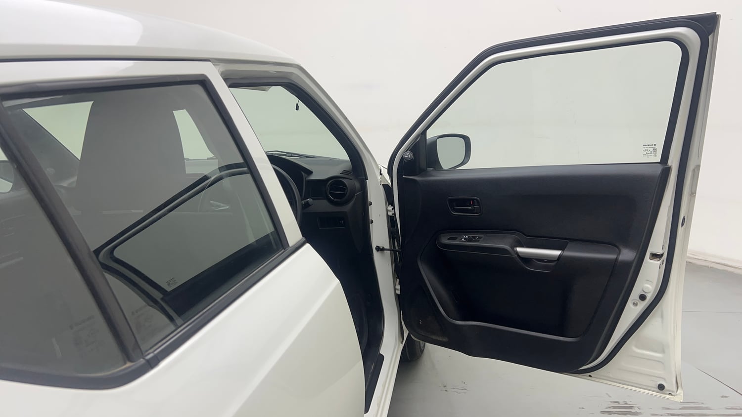 Used 2022 Maruti Suzuki Ignis Sigma 1.2 MT Petrol Manual interior RIGHT FRONT DOOR OPEN VIEW