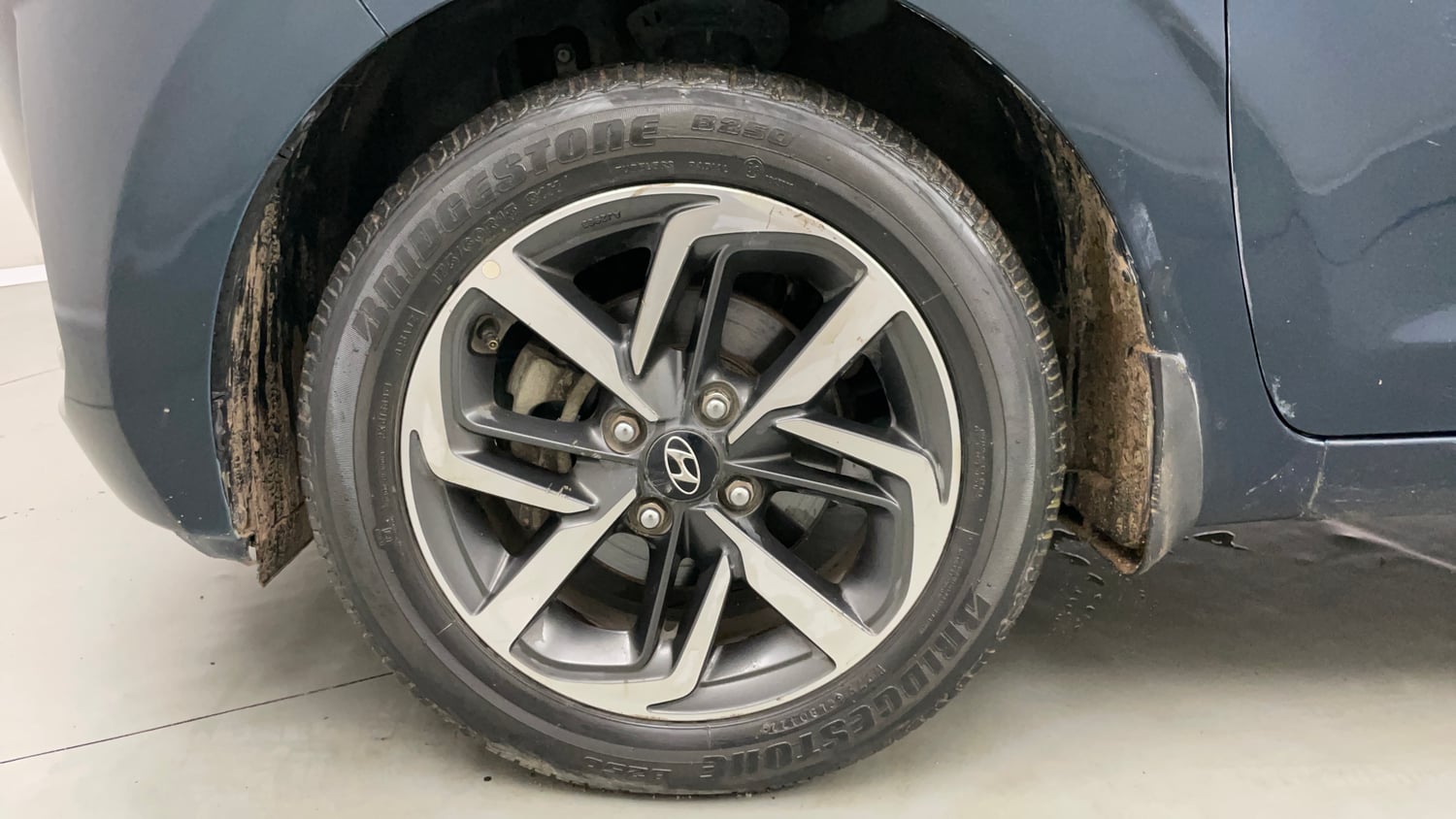 Used 2020 Hyundai Grand i10 Nios Sportz 1.0 Turbo GDi Petrol Manual tyres LEFT FRONT TYRE RIM VIEW
