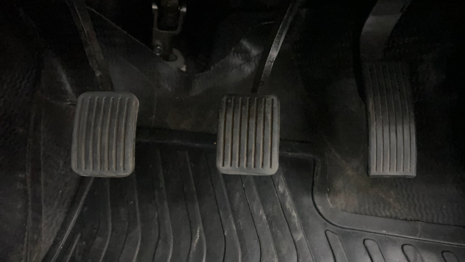 Used 2021 Hyundai Santro Asta Petrol Manual interior PEDALS VIEW