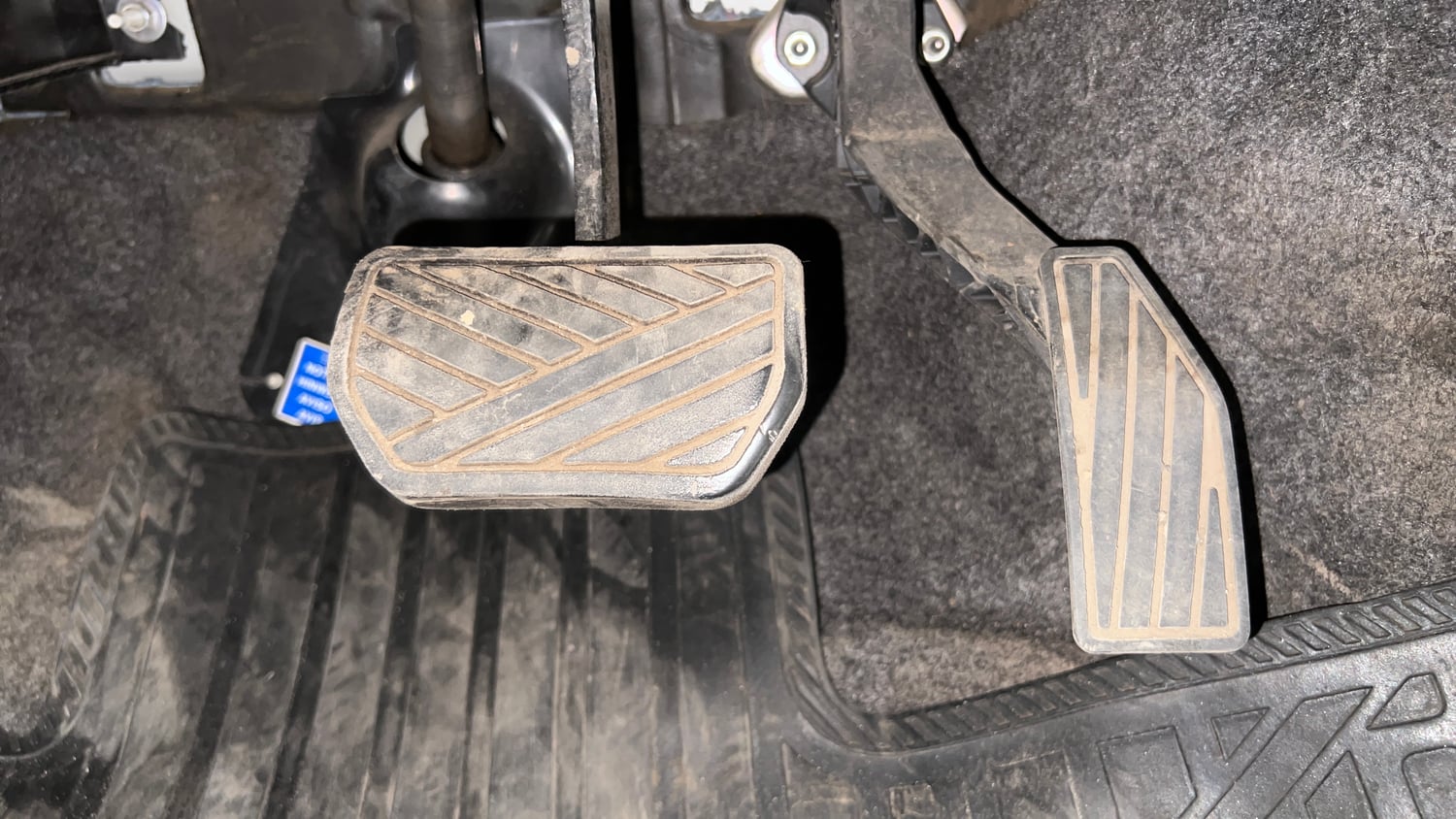 Used 2016 Maruti Suzuki Alto K10 VXi AMT Petrol Automatic interior PEDALS VIEW