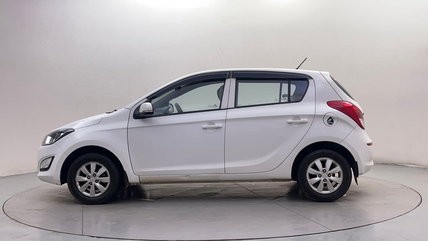 Used 2012 Hyundai i20 Sportz 1.2 Petrol Manual exterior LEFT SIDE VIEW