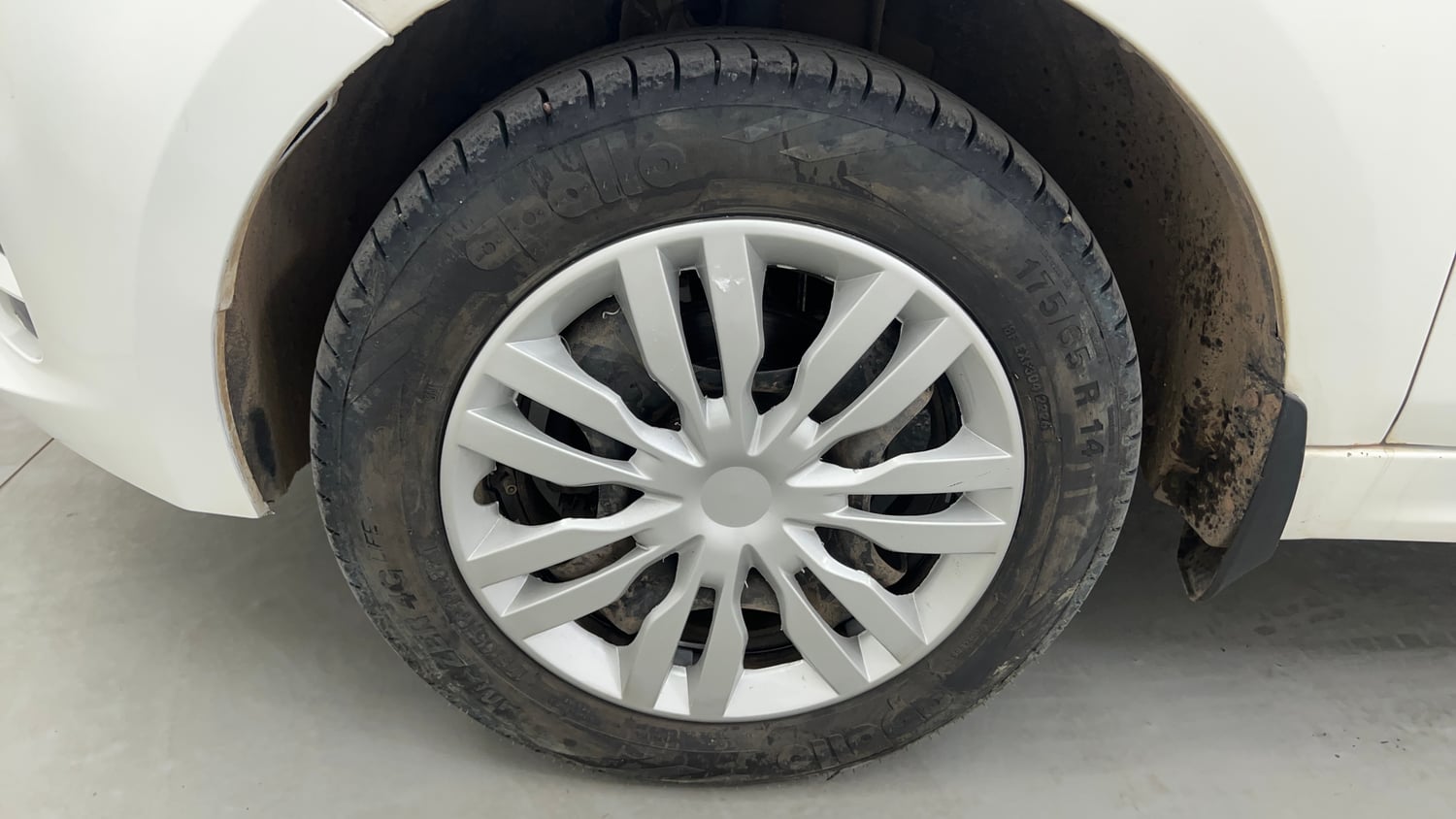 Used 2022 Tata Tigor XZ Plus CNG Cng Manual tyres LEFT FRONT TYRE RIM VIEW