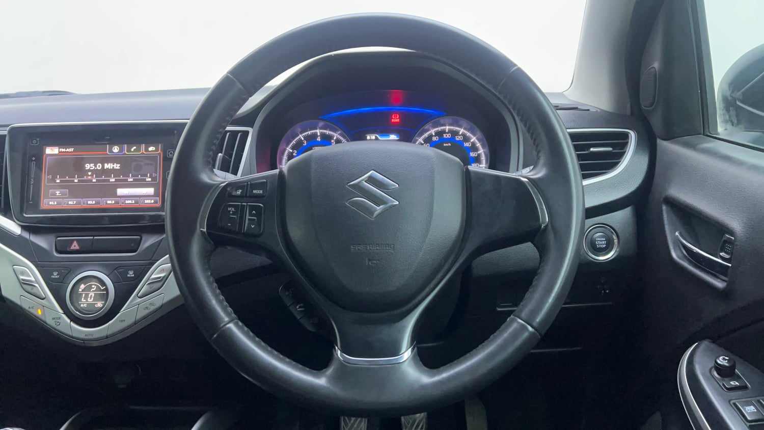 Used 2018 Maruti Suzuki Baleno Alpha 1.2 Petrol Manual interior STEERING VIEW