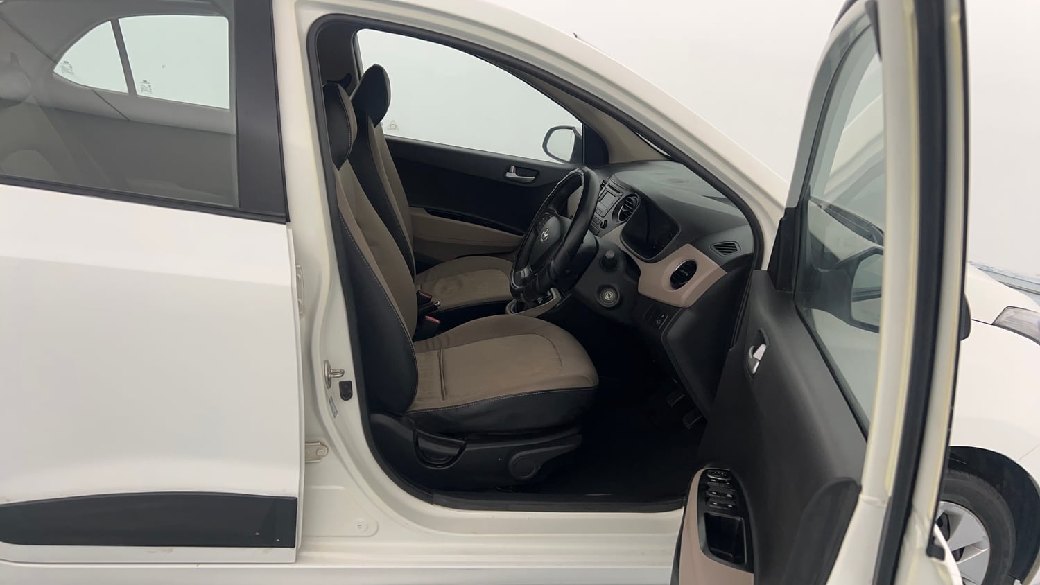Used 2014 Hyundai Xcent S 1.2 Petrol Manual interior RIGHT SIDE FRONT DOOR CABIN VIEW