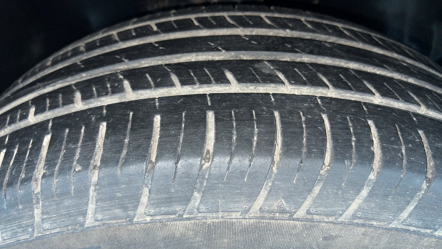 Used 2023 Tata Harrier XT Plus Diesel Manual tyres RIGHT FRONT TYRE TREAD VIEW
