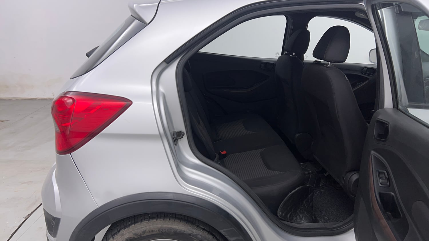Used 2020 Ford Freestyle Titanium Plus 1.2 Ti-VCT Petrol Manual interior RIGHT SIDE REAR DOOR CABIN VIEW