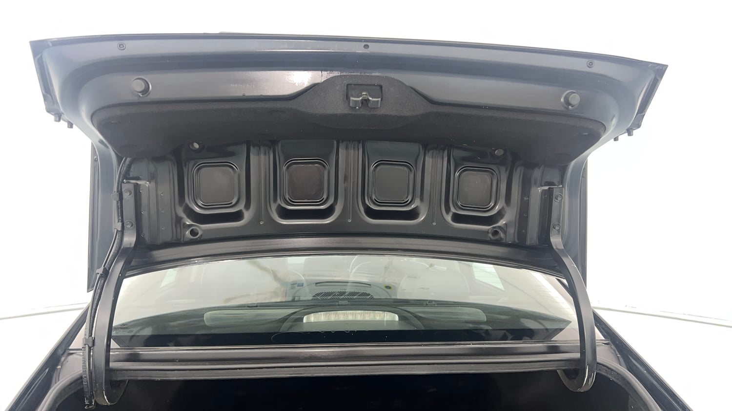 Used 2023 Hyundai Verna SX (O) 1.5 Turbo Petrol DCT Petrol Automatic interior DICKY DOOR OPEN VIEW