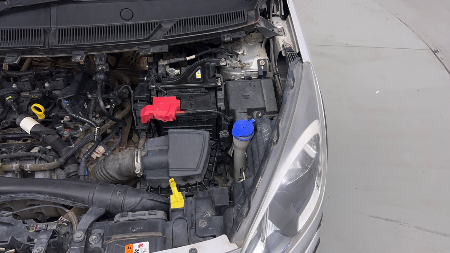 Used 2020 Ford Freestyle Titanium Plus 1.2 Ti-VCT Petrol Manual engine ENGINE LEFT SIDE VIEW