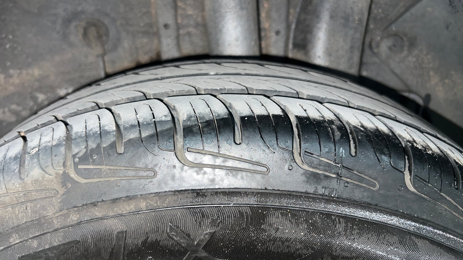 Used 2018 Hyundai Elite i20 Era 1.4 CRDi Diesel Manual tyres LEFT REAR TYRE TREAD VIEW