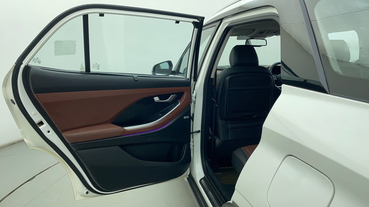 Used 2022 Hyundai Alcazar Signature 6 STR 2.0 Petrol Petrol Manual interior LEFT REAR DOOR OPEN VIEW