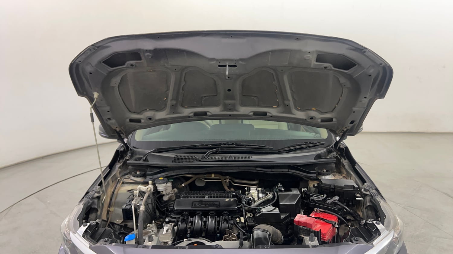 Used 2021 Honda Amaze 1.2 VX CVT Petrol Petrol Automatic engine ENGINE & BONNET OPEN FRONT VIEW