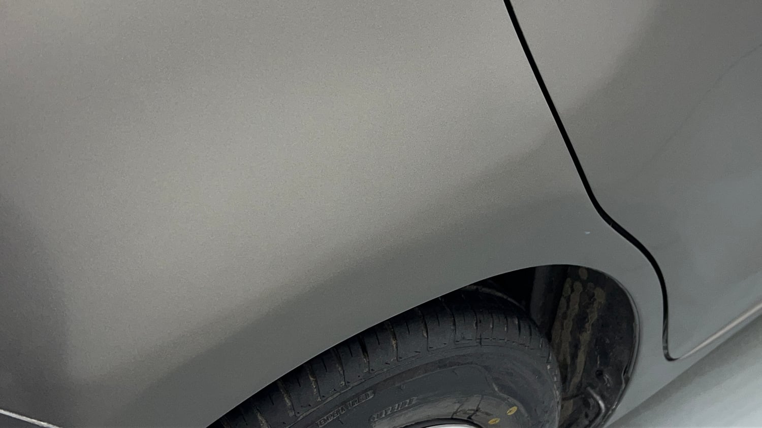 Used 2021 Maruti Suzuki Swift VXi Petrol Manual dents MINOR DENT