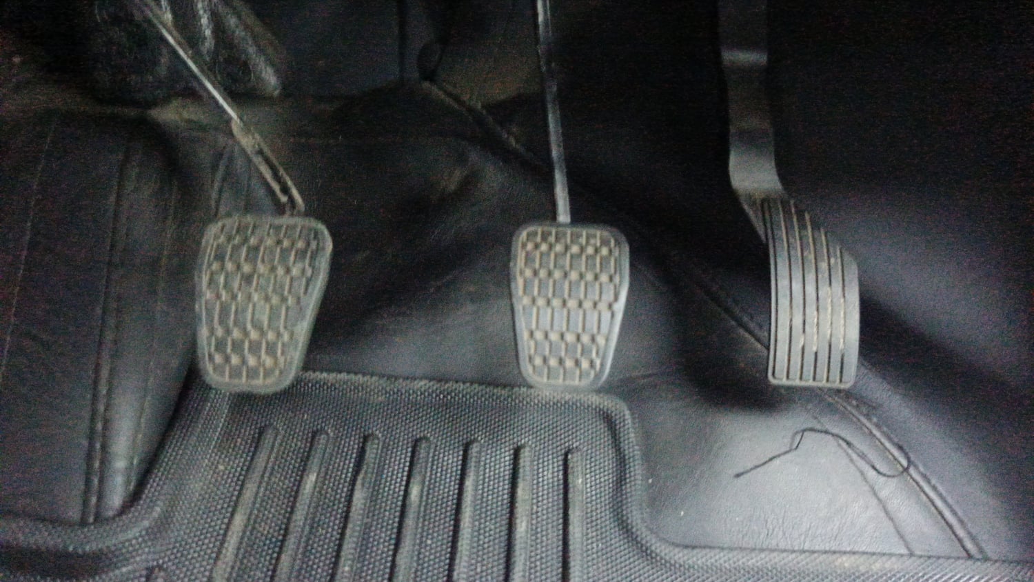 Used 2024 Tata Punch Accomplished Dazzle Pack MT Petrol Manual interior PEDALS VIEW
