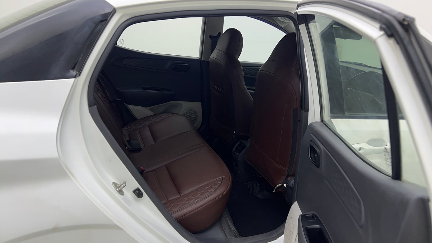 Used 2021 Hyundai Aura S 1.2 CNG Cng Manual interior RIGHT SIDE REAR DOOR CABIN VIEW