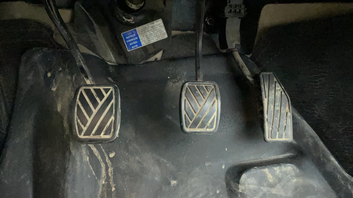 Used 2017 Maruti Suzuki Dzire VXi Petrol Manual interior PEDALS VIEW