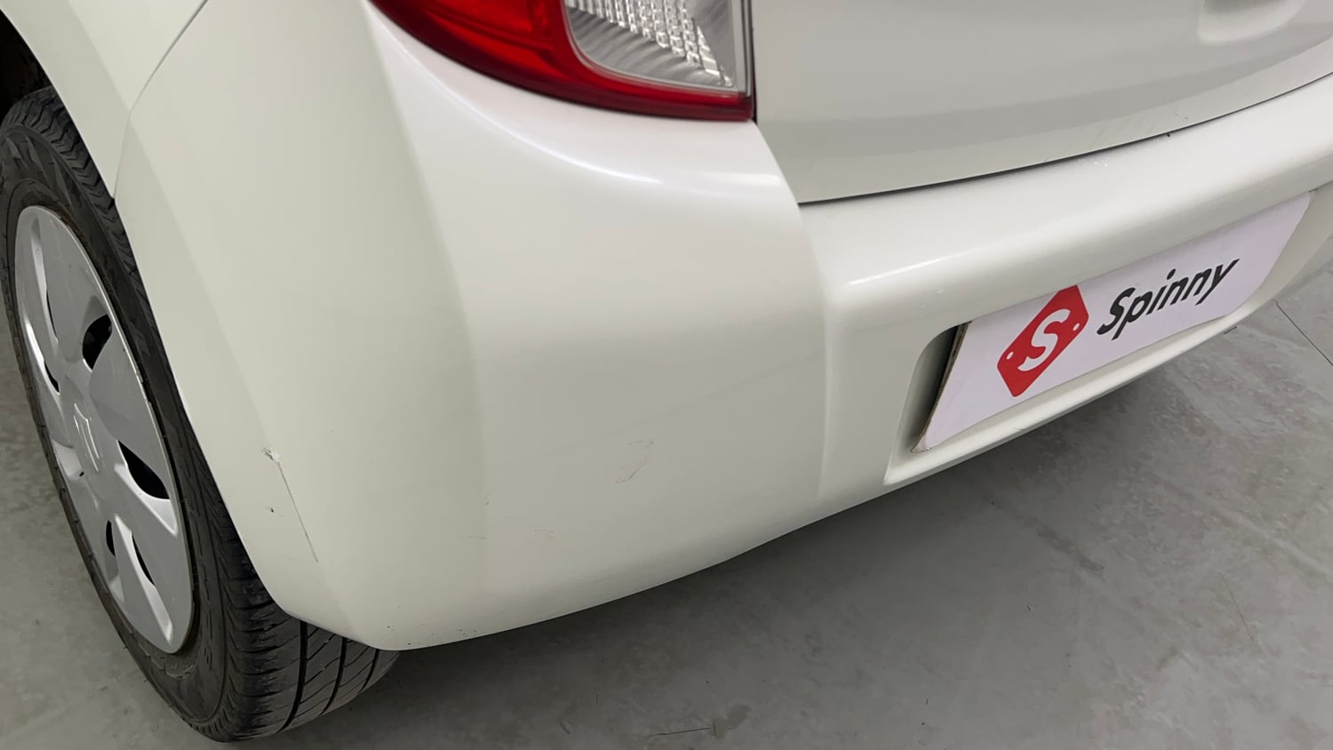 Used 2017 Maruti Suzuki Celerio VXi AMT Petrol Automatic dents MINOR SCRATCH