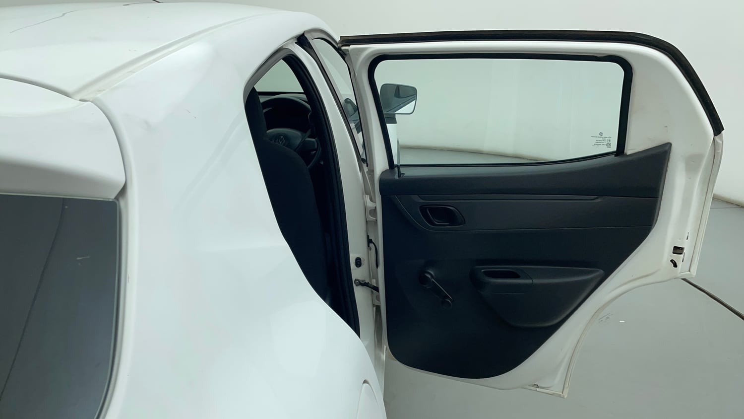 Used 2015 Renault Kwid RXT Petrol Manual interior RIGHT REAR DOOR OPEN VIEW
