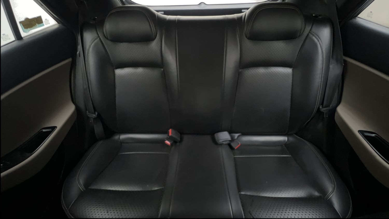 Used 2017 Hyundai Elite i20 Sportz 1.2 Petrol Manual interior REAR SEAT CONDITION VIEW