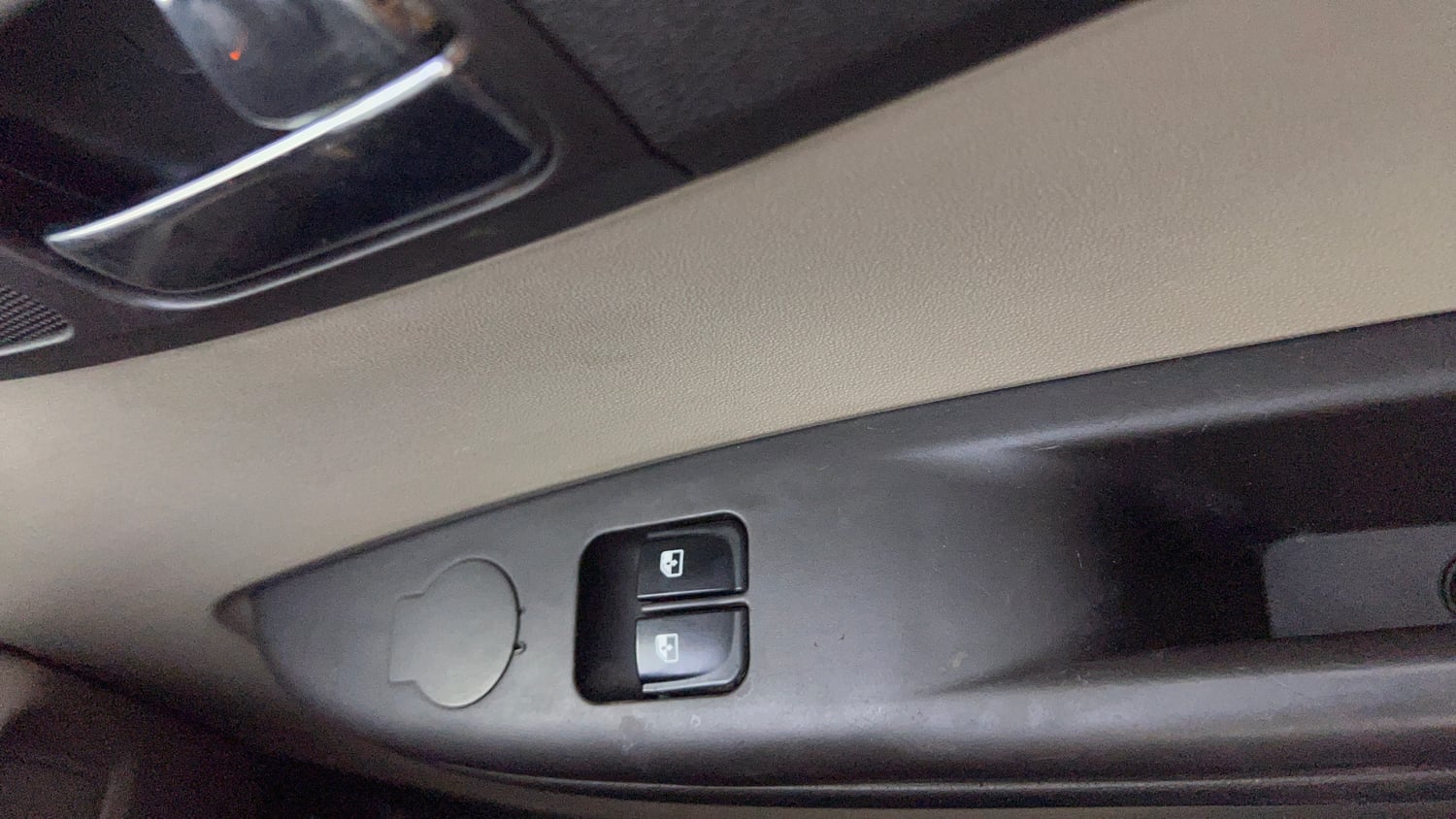 Used 2013 Hyundai i20 Era 1.2 Petrol Manual top_features Power windows