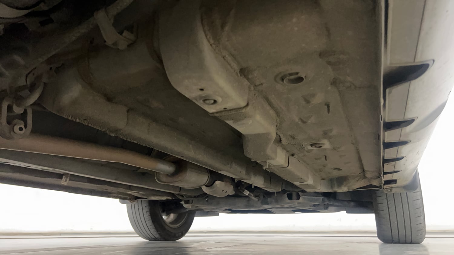 Used 2022 Hyundai Creta SX 1.5 Petrol Petrol Manual extra REAR RIGHT UNDERBODY VIEW