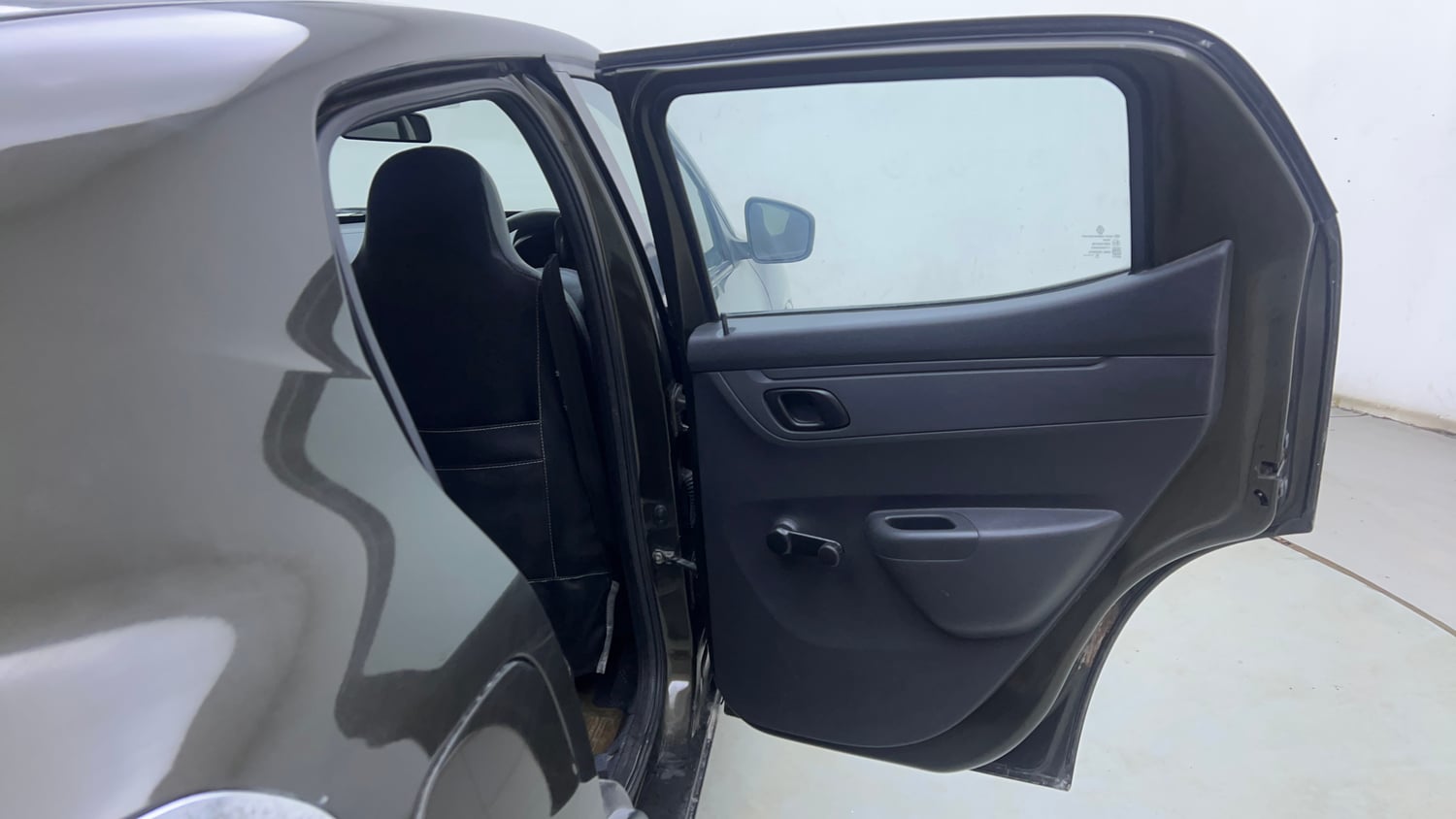 Used 2016 Renault Kwid RXT Petrol Manual interior RIGHT REAR DOOR OPEN VIEW