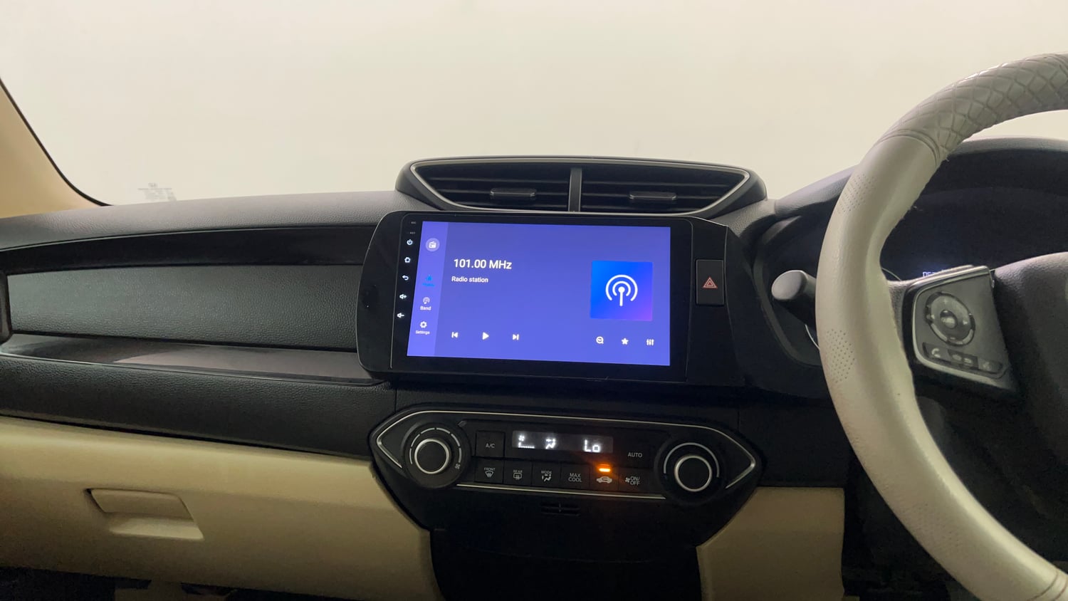 Used 2021 Honda Amaze 1.2 VX CVT Petrol Petrol Automatic interior MUSIC SYSTEM & AC CONTROL VIEW
