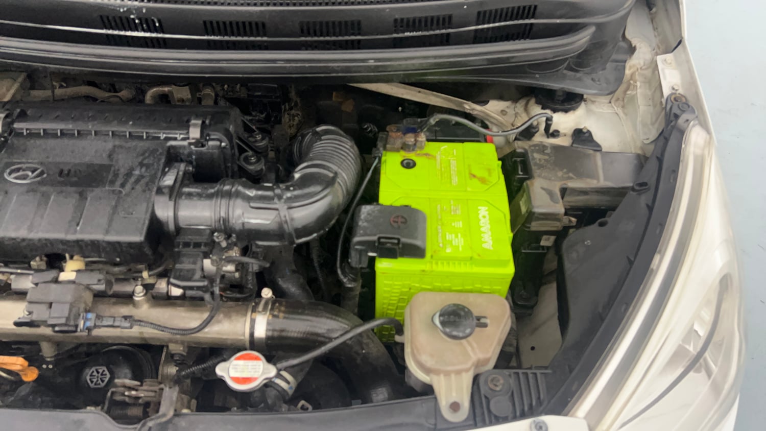 Used 2018 Hyundai Grand i10 Sportz (O) U2 1.2 CRDi Diesel Manual engine ENGINE LEFT SIDE VIEW