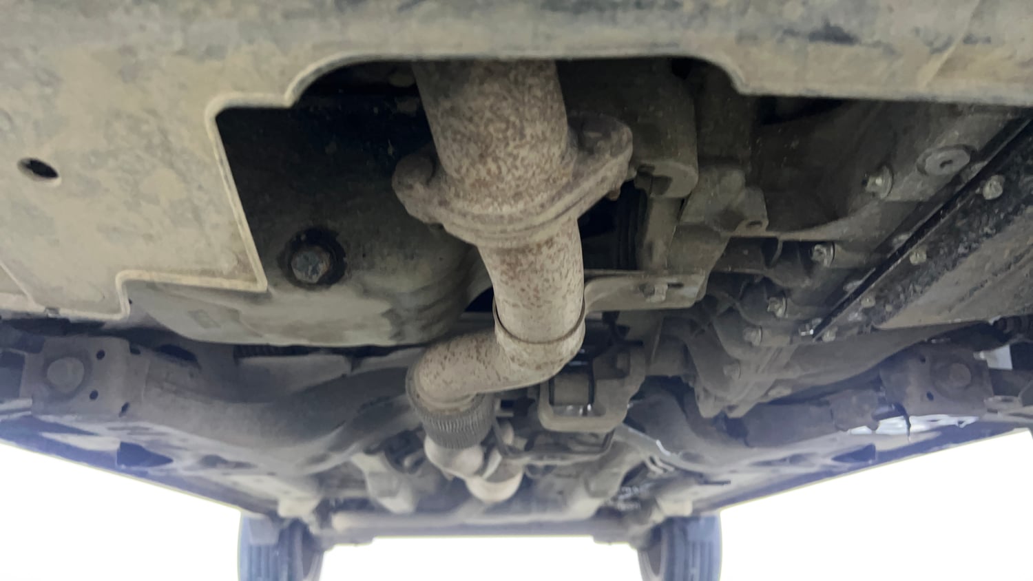 Used 2025 Tata Nexon Fearless Plus S 1.2 Revotron Petrol 7DCA DT Petrol Automatic extra FRONT LEFT UNDERBODY VIEW