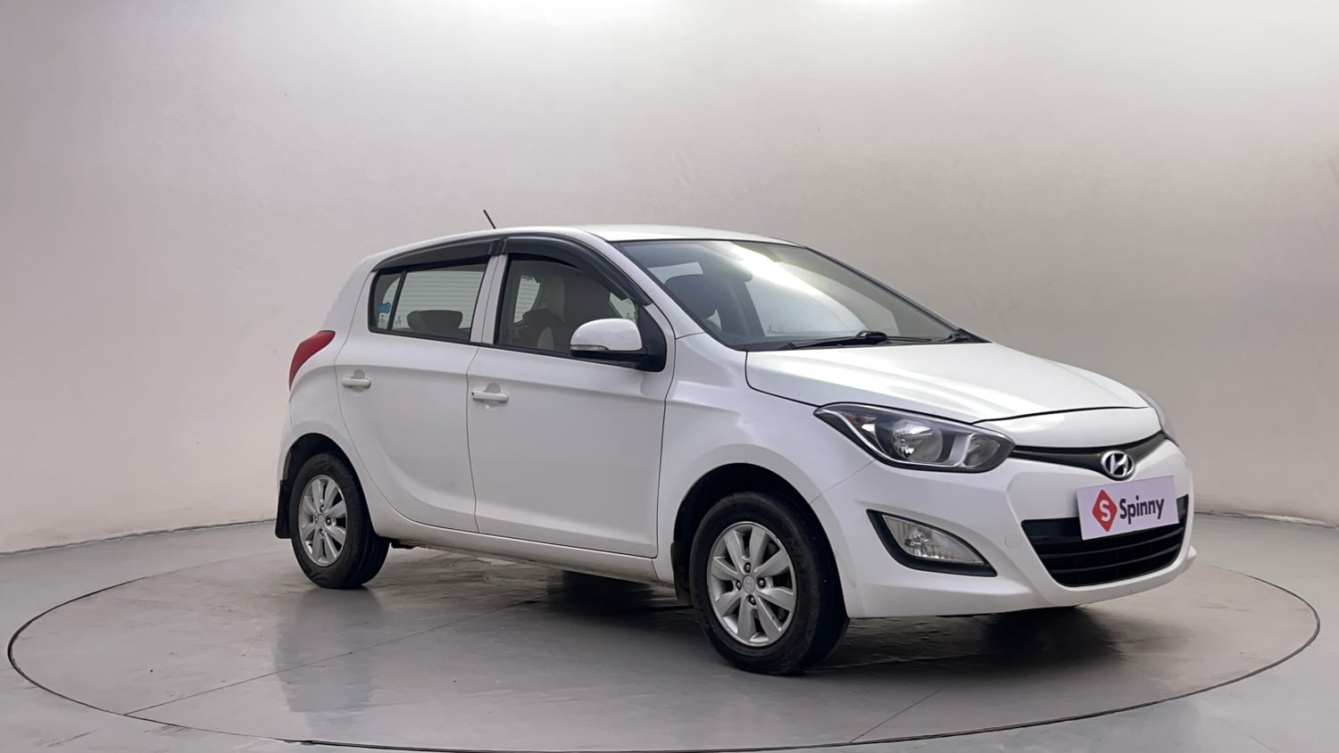 Used 2012 Hyundai i20 Sportz 1.2 Petrol Manual exterior RIGHT FRONT CORNER VIEW