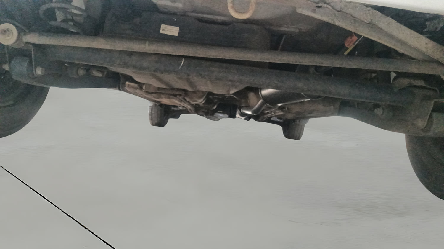 Used 2014 Maruti Suzuki Alto 800 Lxi Petrol Manual extra REAR RIGHT UNDERBODY VIEW
