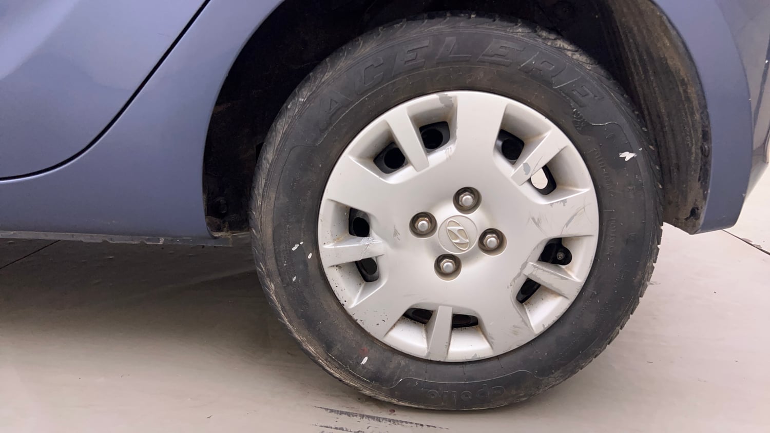 Used 2013 Hyundai i20 Era 1.2 Petrol Manual tyres LEFT REAR TYRE RIM VIEW
