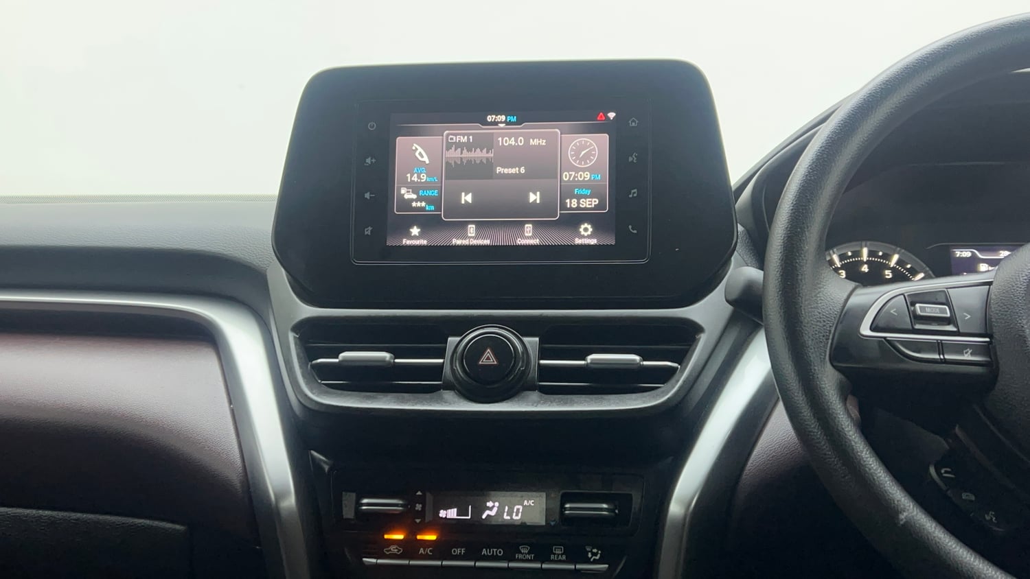 Used 2025 Maruti Suzuki Grand Vitara Delta Smart Hybrid Petrol Manual interior MUSIC SYSTEM & AC CONTROL VIEW