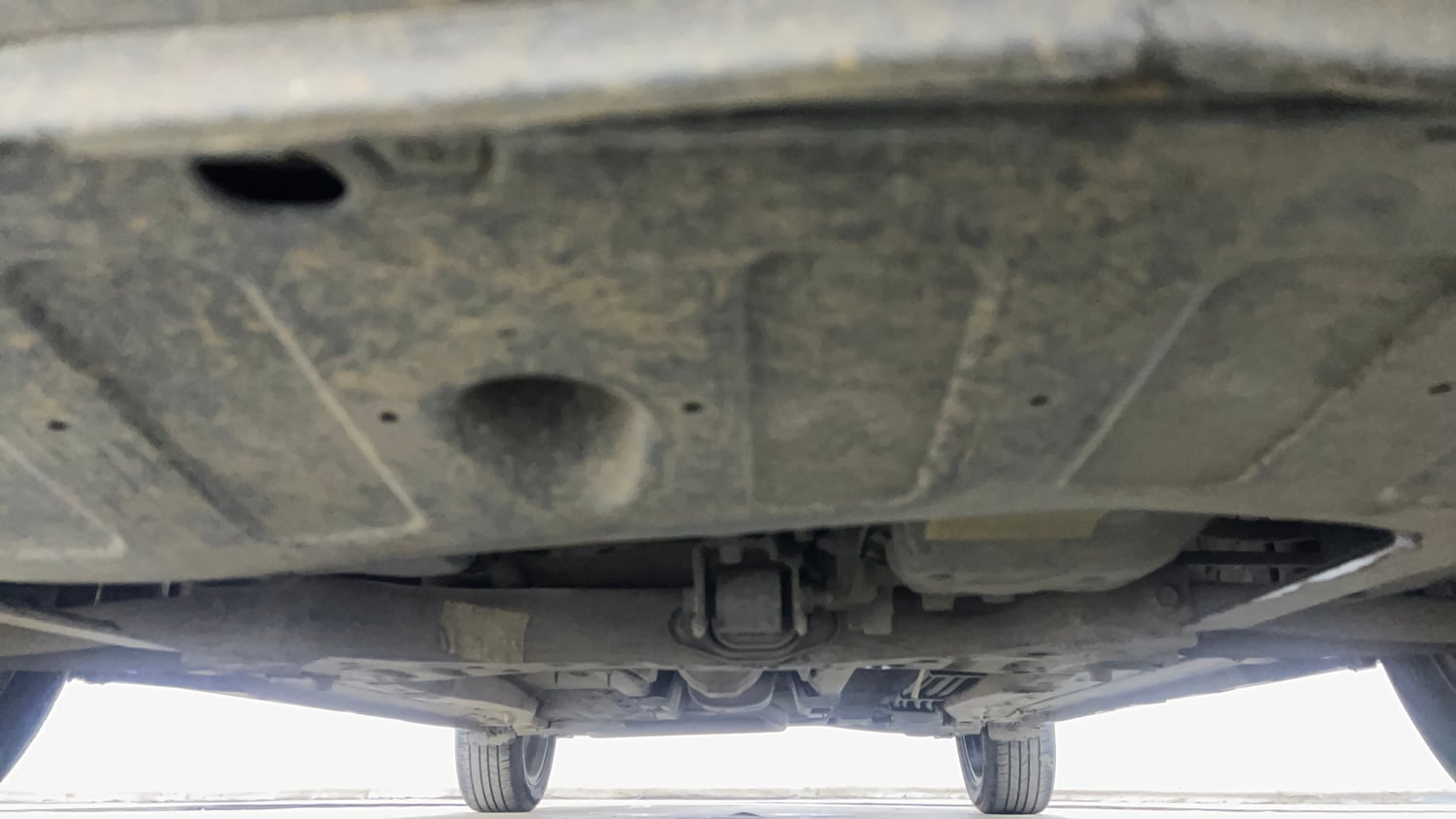 Used 2023 Hyundai New i20 Asta (O) 1.2 IVT Petrol Automatic extra FRONT LEFT UNDERBODY VIEW