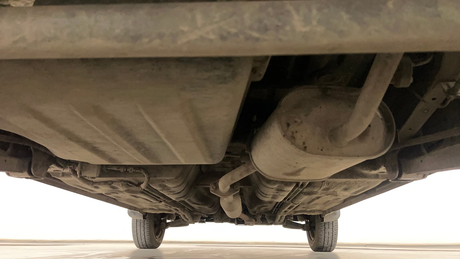 Used 2016 Maruti Suzuki Alto K10 VXi AMT Petrol Automatic extra REAR UNDERBODY VIEW (TAKEN FROM REAR)