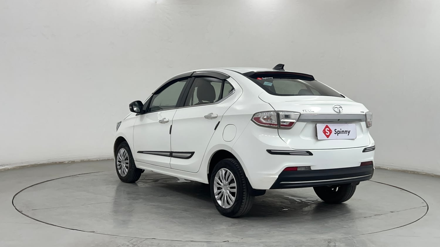 Used 2022 Tata Tigor XZ Plus CNG Cng Manual exterior LEFT REAR CORNER VIEW