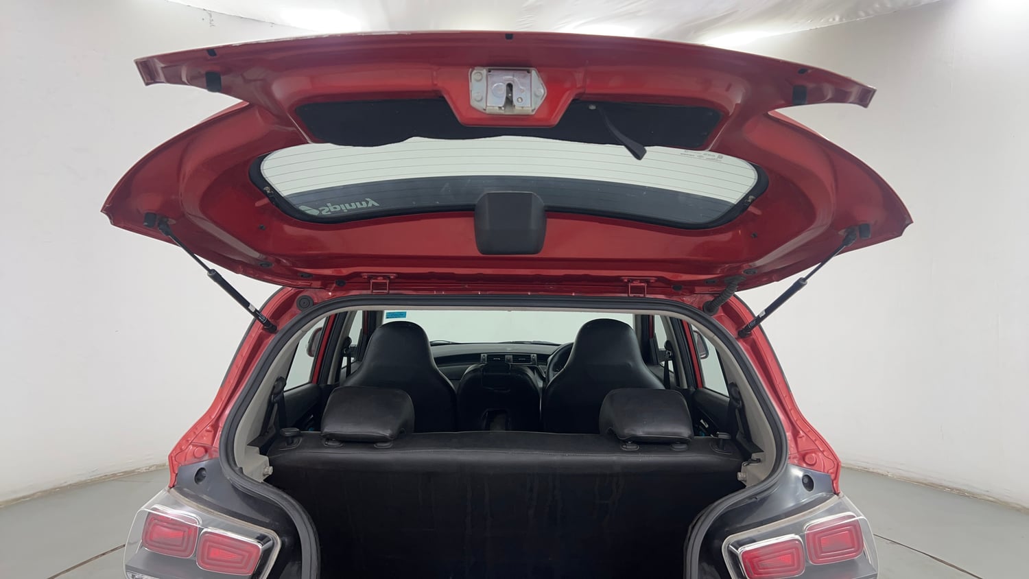 Used 2018 Mahindra KUV100 NXT K8 6 STR Petrol Manual interior DICKY DOOR OPEN VIEW