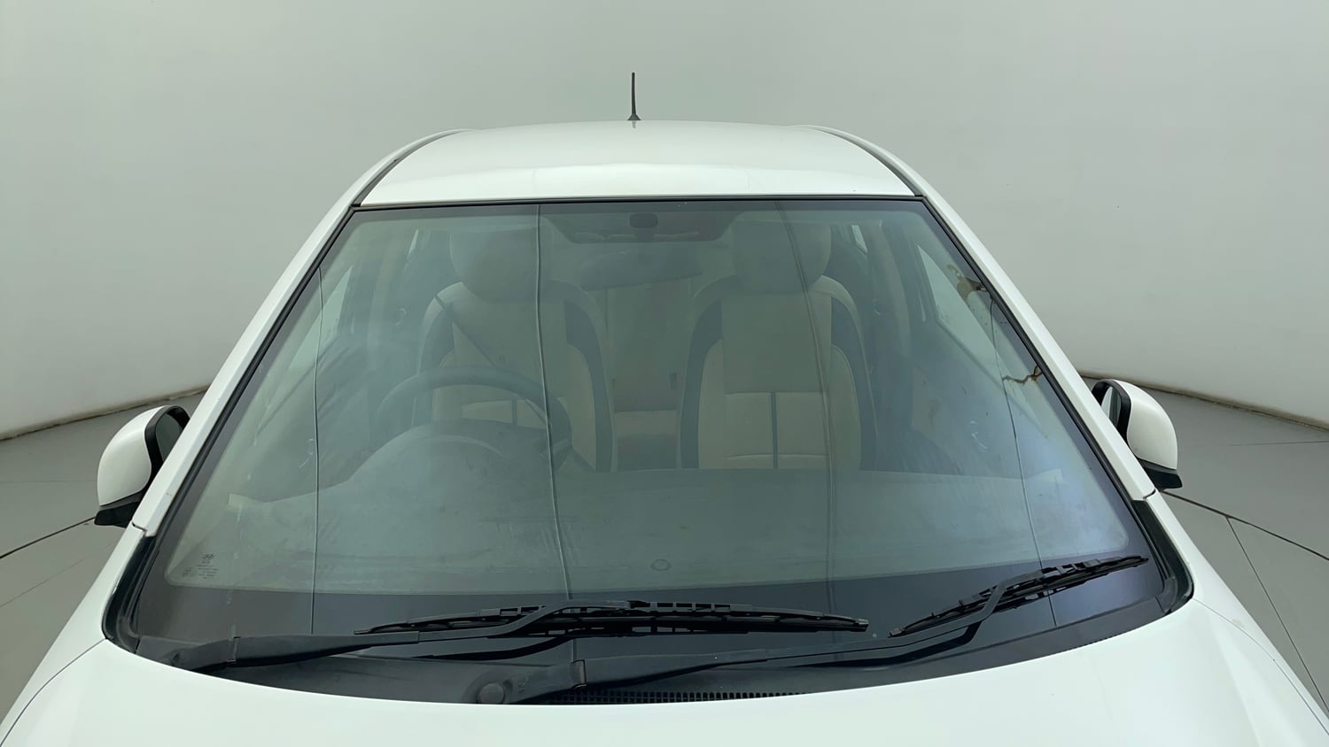 Used 2012 Hyundai i20 Asta 1.2 Petrol Manual exterior FRONT WINDSHIELD VIEW