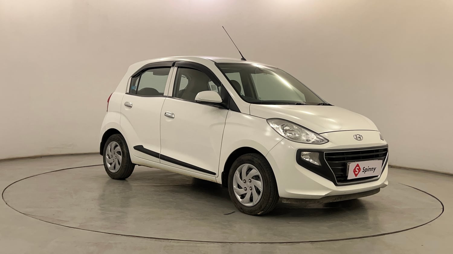 Used 2021 Hyundai Santro Asta Petrol Manual exterior RIGHT FRONT CORNER VIEW
