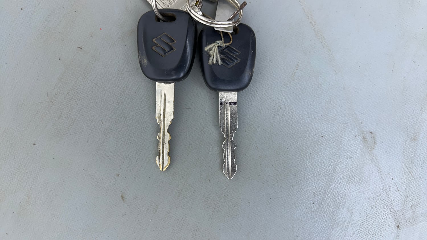 Used 2014 Maruti Suzuki Swift Dzire LXI Petrol Manual extra CAR KEY VIEW