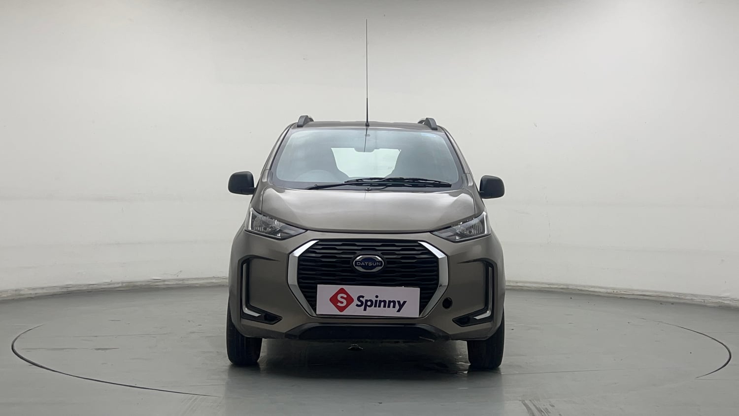 Used 2021 Datsun Redi-GO A Petrol Manual exterior FRONT VIEW