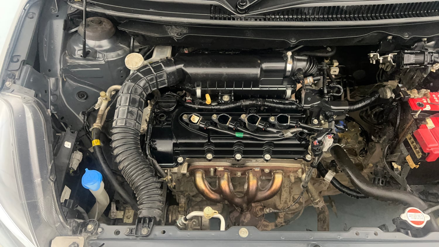 Used 2019 Maruti Suzuki Baleno Delta Petrol Manual engine ENGINE RIGHT SIDE VIEW