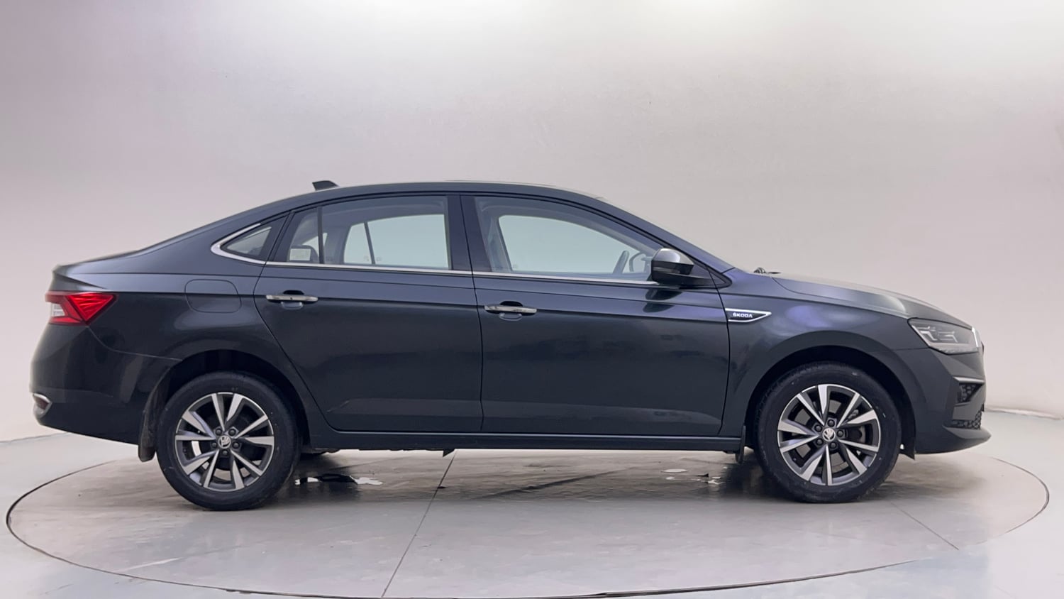 Used 2023 Skoda Slavia Style 1.5L TSI DSG Petrol Automatic exterior RIGHT SIDE VIEW