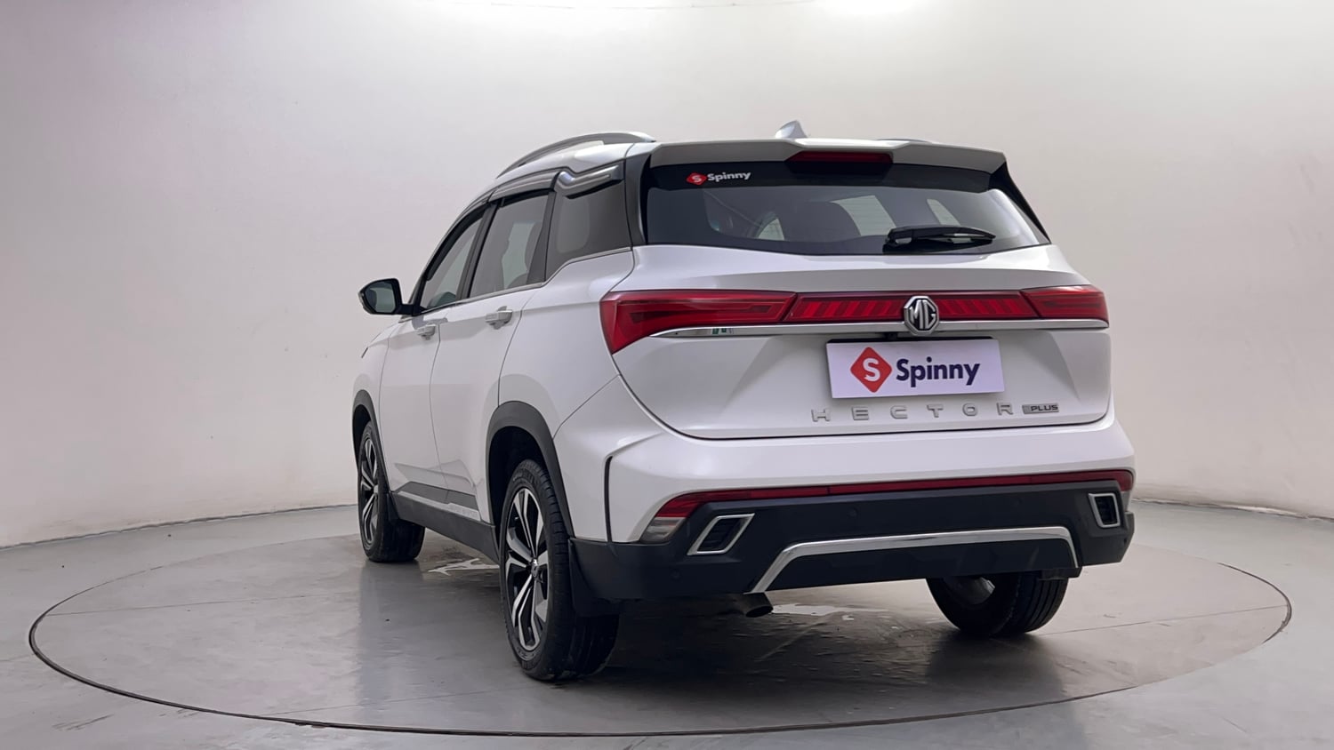 Used 2023 MG Motors Hector Plus Sharp Pro 2.0 Turbo Diesel 6 STR Diesel Manual exterior LEFT REAR CORNER VIEW