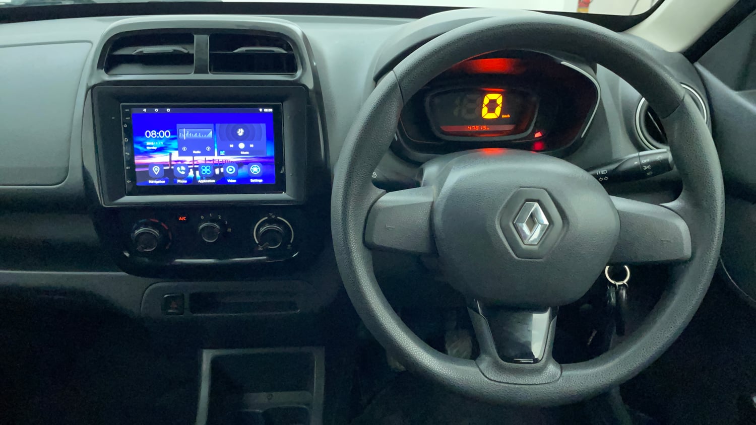 Used 2015 Renault Kwid RXT Petrol Manual interior STEERING VIEW