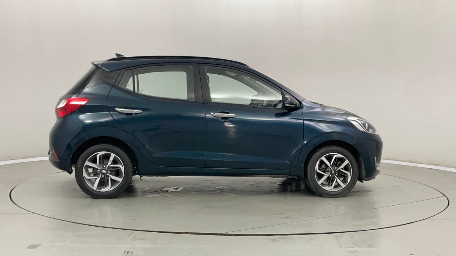Used 2020 Hyundai Grand i10 Nios Sportz 1.0 Turbo GDi Petrol Manual exterior RIGHT SIDE VIEW