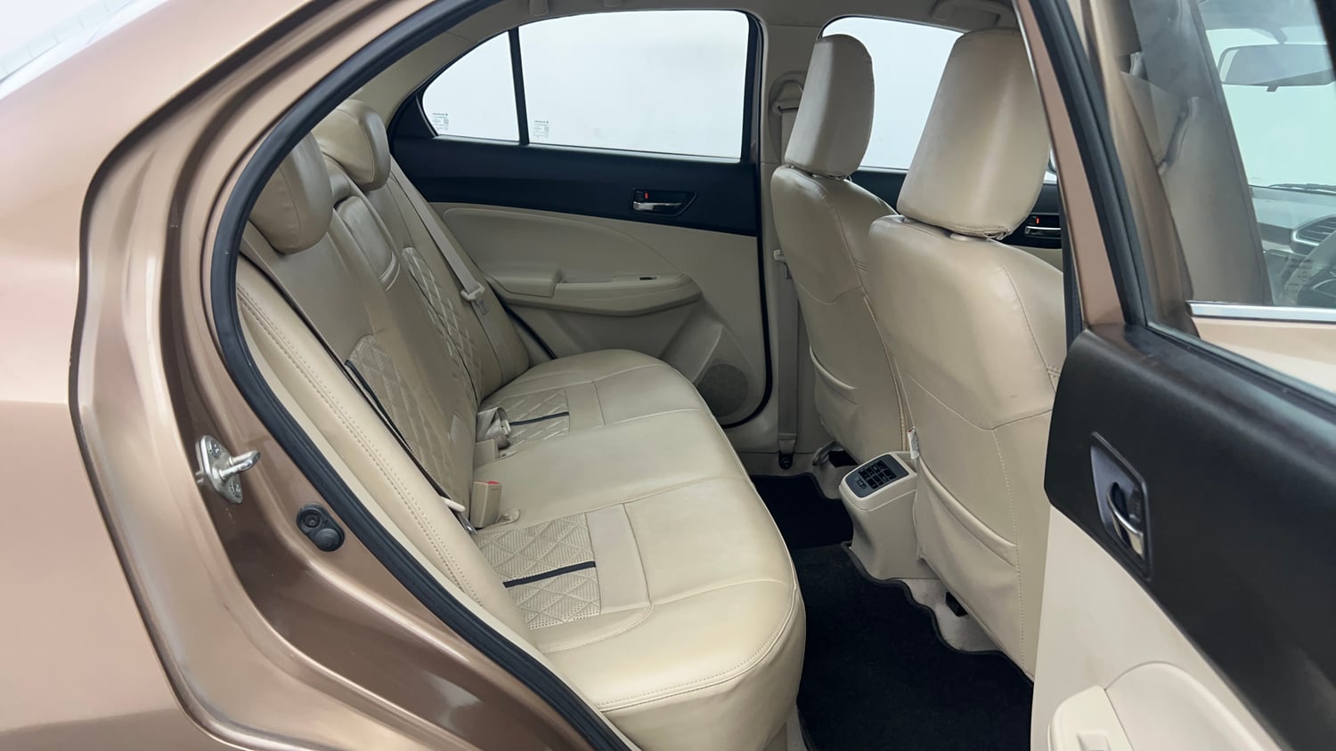 Used 2017 Maruti Suzuki Dzire ZXi Petrol Manual interior RIGHT SIDE REAR DOOR CABIN VIEW