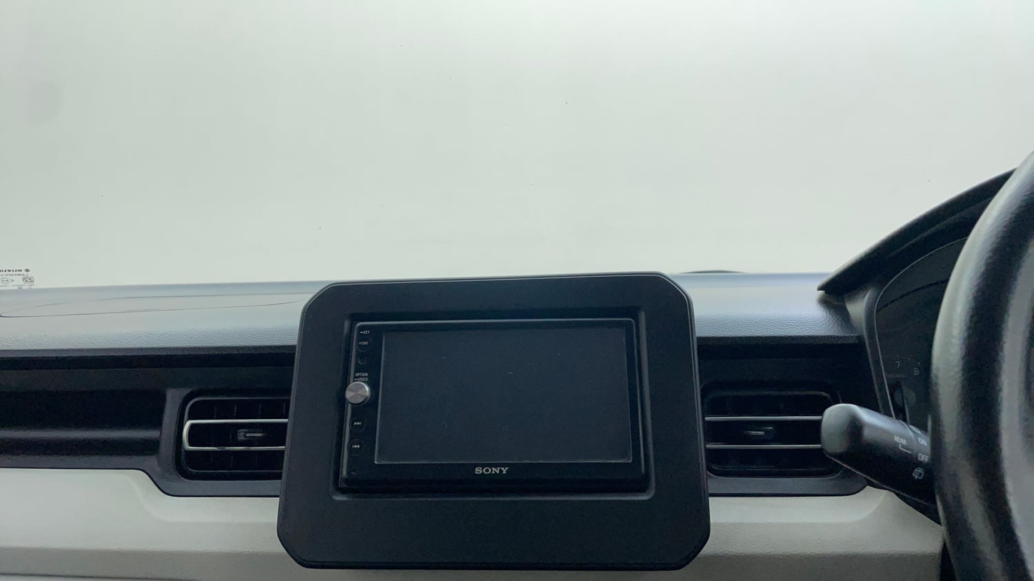 Used 2017 Maruti Suzuki Ignis Zeta 1.2 AMT Petrol Automatic top_features Integrated (in-dash) music system